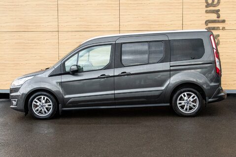 Ford Grand Tourneo Connect TITANIUM TDCI 13