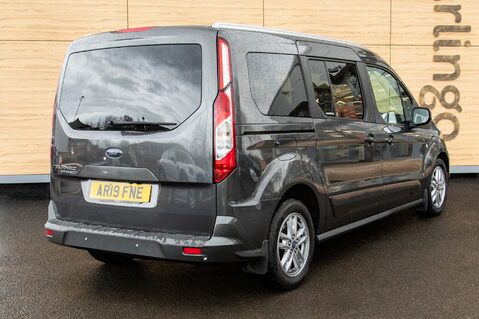 Ford Grand Tourneo Connect TITANIUM TDCI 2