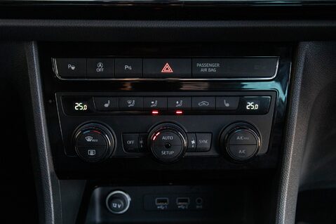 SEAT Ateca TSI EVO FR BLACK EDITION DSG 35