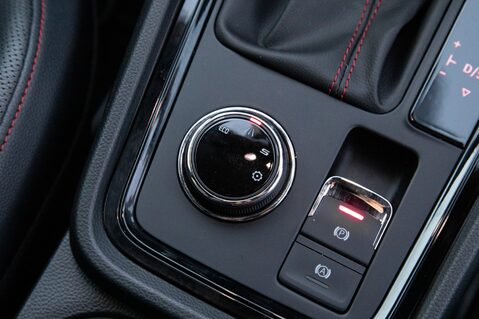 SEAT Ateca TSI EVO FR BLACK EDITION DSG 37