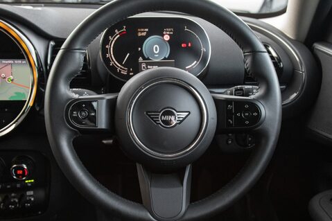 Mini Clubman Cooper Classic 21