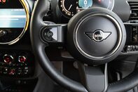 Mini Clubman Cooper Classic 19