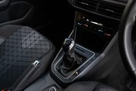 Volkswagen Polo R-LINE TSI 32