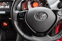 Toyota Aygo VVT-I X-TREND X-SHIFT TSS 17