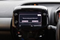 Toyota Aygo VVT-I X-TREND X-SHIFT TSS 21