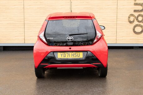 Toyota Aygo VVT-I X-TREND X-SHIFT TSS