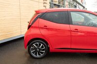 Toyota Aygo VVT-I X-TREND X-SHIFT TSS 5