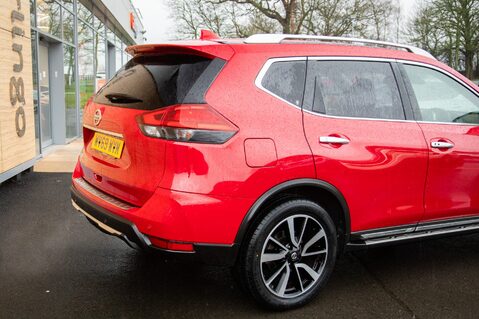 Nissan X-Trail DIG-T TEKNA DCT 9