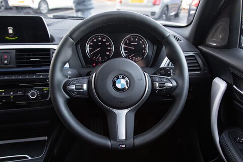 BMW 1 Series 118I M SPORT SHADOW EDITION 22