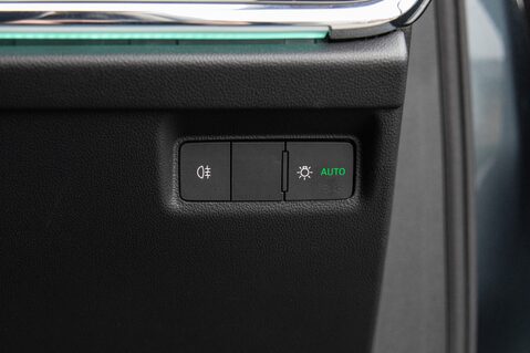 Skoda Enyaq 60 NAV SUITE 16