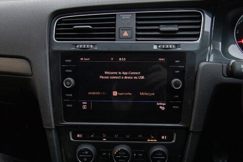 Volkswagen Golf MATCH EDITION TSI EVO 27