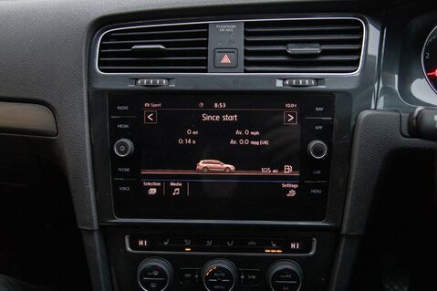 Volkswagen Golf MATCH EDITION TSI EVO 28