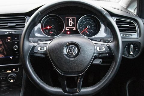 Volkswagen Golf MATCH EDITION TSI EVO 21