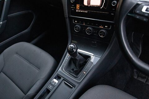 Volkswagen Golf MATCH EDITION TSI EVO 34