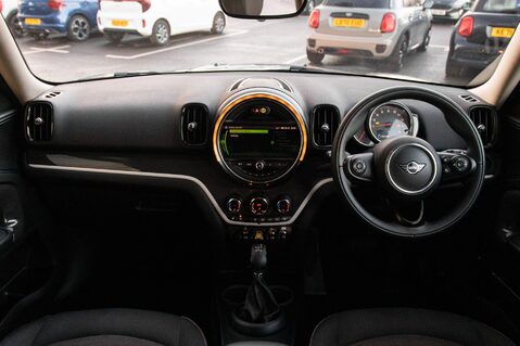Mini Countryman COOPER S E ALL4 CLASSIC 3