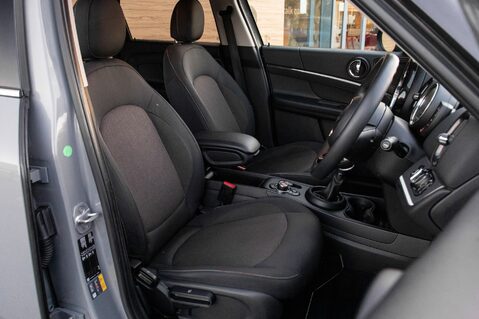 Mini Countryman COOPER S E ALL4 CLASSIC 33