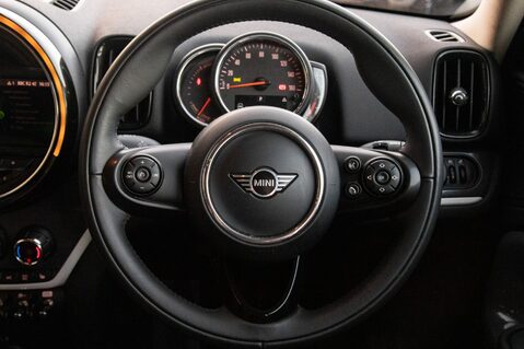 Mini Countryman COOPER S E ALL4 CLASSIC 21