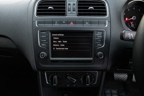 Volkswagen Polo MATCH TSI DSG 26