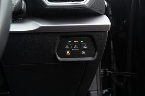 SEAT Leon TSI EVO FR SPORT 16