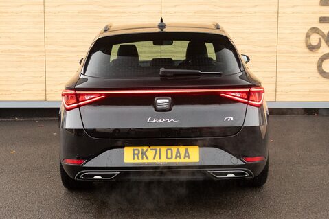 SEAT Leon TSI EVO FR SPORT 6