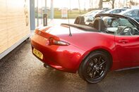 Mazda MX-5 SE-L NAV 8