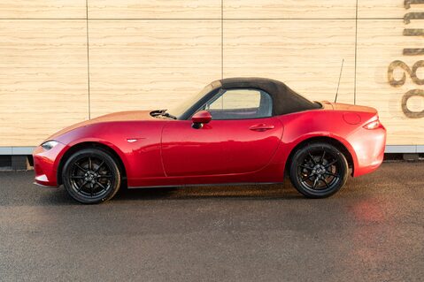 Mazda MX-5 SE-L NAV 13