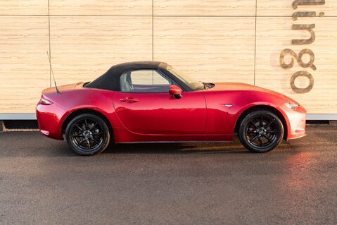 Mazda MX-5 SE-L NAV 12