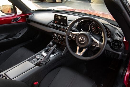 Mazda MX-5 SE-L NAV