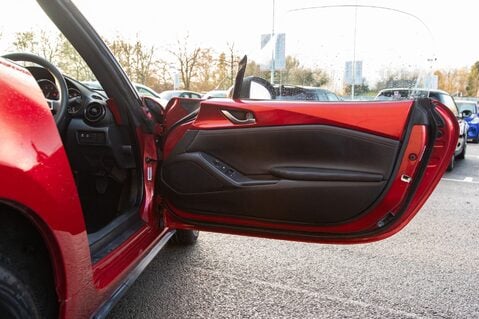 Mazda MX-5 SE-L NAV 14