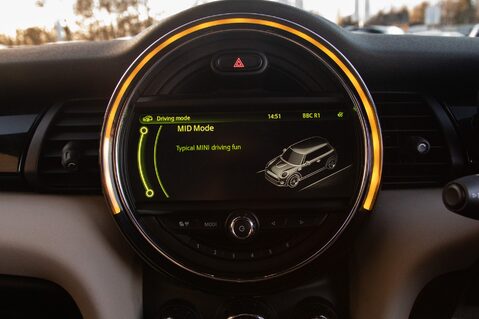 Mini Hatch COOPER S 31