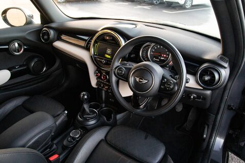 Mini Hatch COOPER S 4