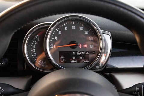 Mini Hatch COOPER S 15