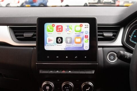 Renault Captur TECHNO E-TECH 32