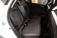 Renault Captur TECHNO E-TECH 36