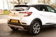 Renault Captur TECHNO E-TECH 8