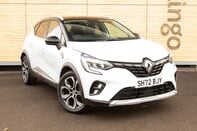 Renault Captur TECHNO E-TECH 1