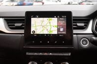 Renault Captur TECHNO E-TECH 23