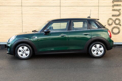 Mini Hatch COOPER CLASSIC 13