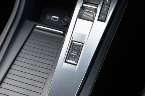 Peugeot 308 S/S SW GT PREMIUM 33