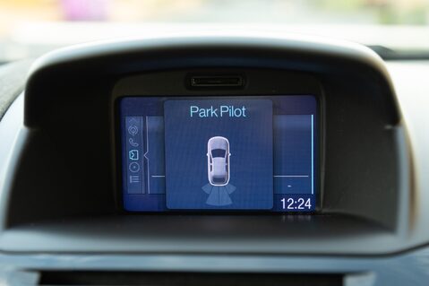 Ford Fiesta ZETEC 27