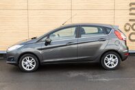 Ford Fiesta ZETEC 13
