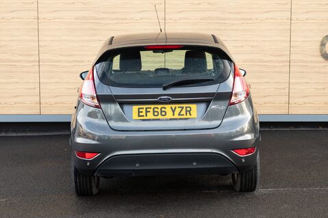 Ford Fiesta ZETEC 6