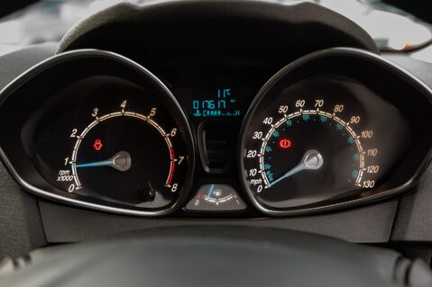 Ford Fiesta ZETEC 14