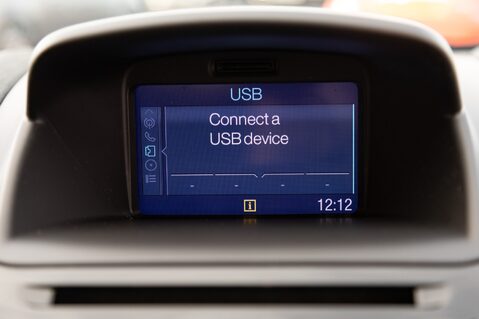 Ford Fiesta ZETEC 25