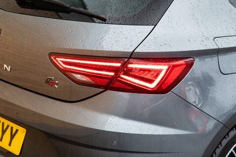 SEAT Leon ECOTSI FR TITANIUM TECHNOLOGY 9