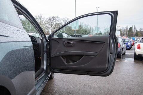 SEAT Leon ECOTSI FR TITANIUM TECHNOLOGY 14