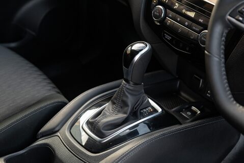 Nissan X-Trail DCI N-TEC XTRONIC 31