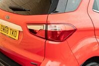 Ford Ecosport TITANIUM TDCI 9