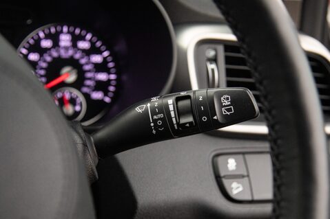 Kia Sorento CRDI KX-2 ISG 17