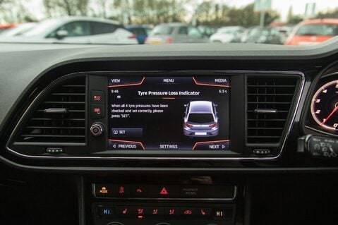 SEAT Leon TSI EVO FR BLACK EDITION 27